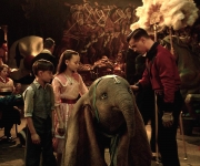               TIM BURTON   -                                      DUMBO